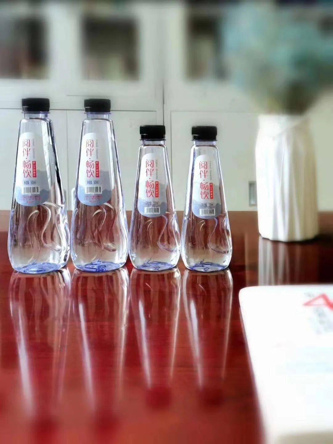 阅伴系列泰山天然矿泉水阅伴读书爱伴成长