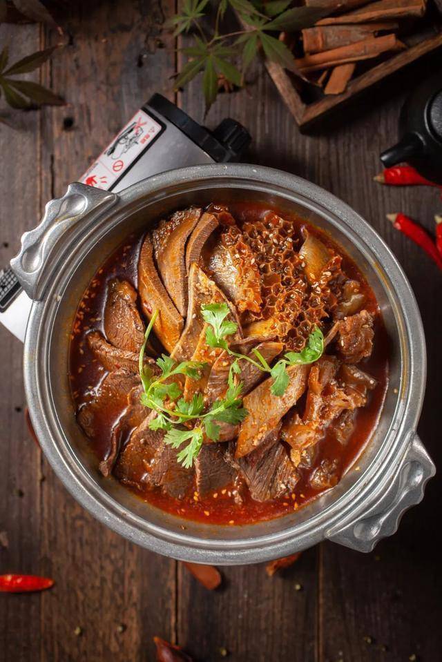 首席始于1981年城东这家卤味研究所够味