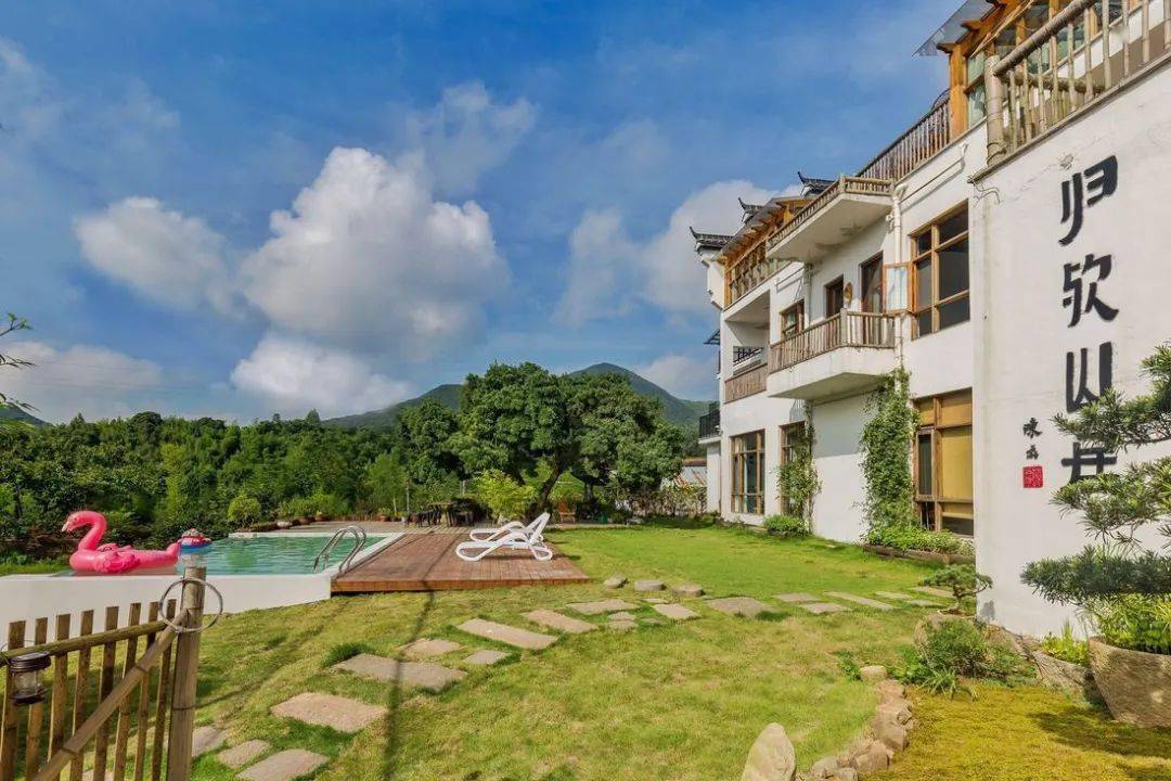 周末又有好去处住山林别墅享采摘野趣人少好玩又不贵