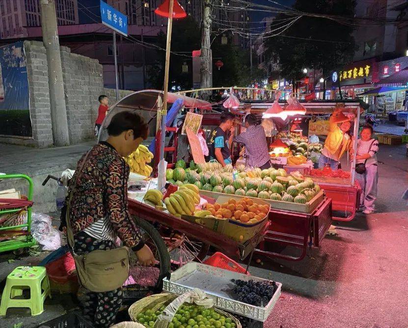 围观丨灵活就业新蒲新区的夜市摆摊位将出现在这些地方