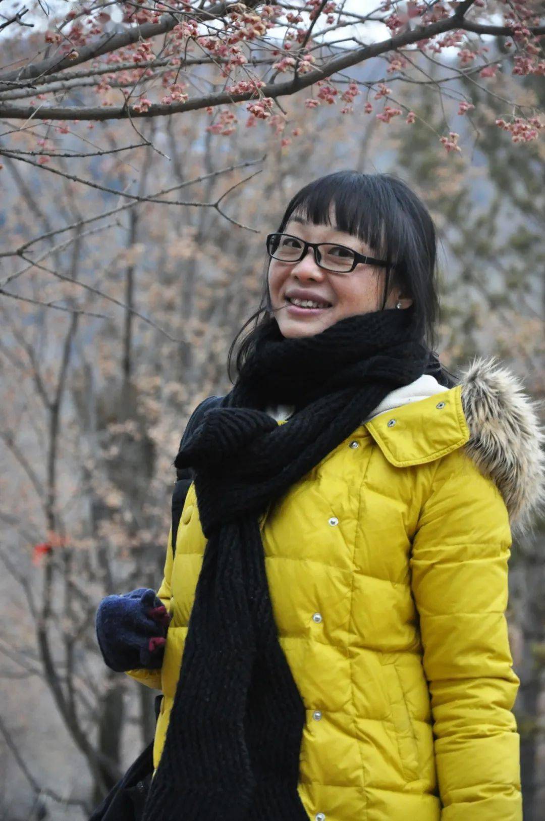 袁瑛北京师范大学现当代文学专业硕士研究生在读.巴金文学院签约作家.