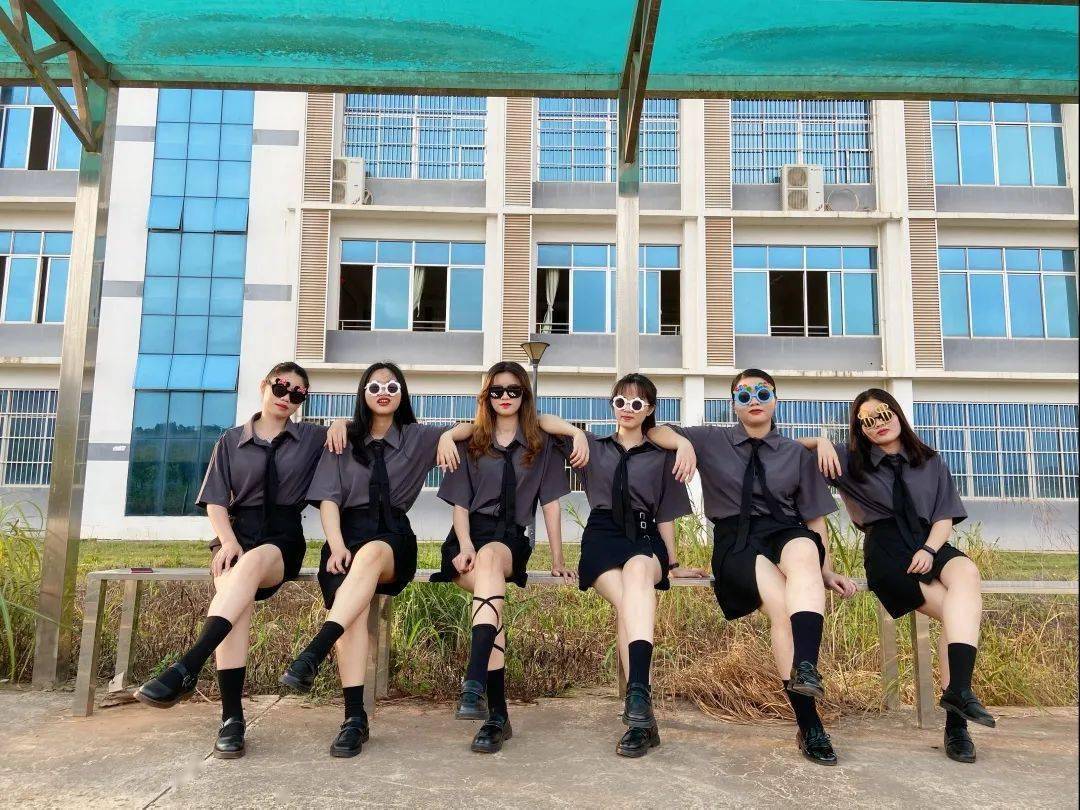 青春不毕业 | 在南宁师大,有这么一群人……_姐妹