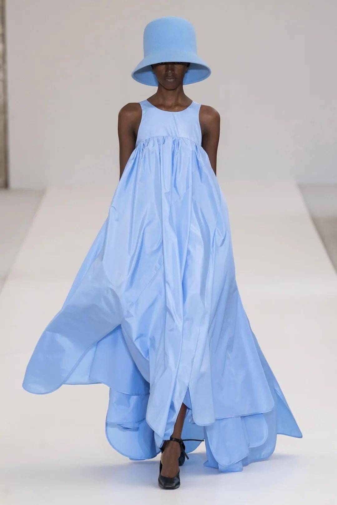 关于服装廓形,你了解多少?(款式与版型"的秘密)