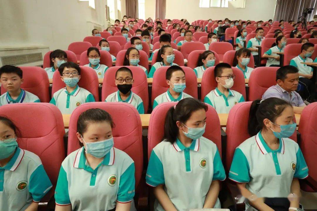 三晋直通车67盂县一中初中部古诗词大赛取得圆满成功