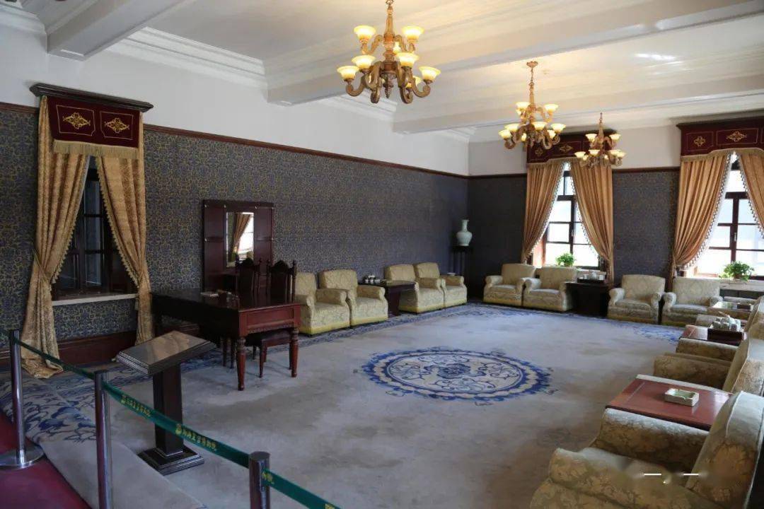 吉林省长春市伪满皇宫旧址中区(图片修订)_溥仪