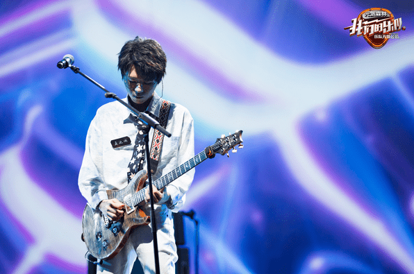 我们的乐队原创对决获赞谢霆锋王俊凯萧敬腾鼓励选手继续追梦