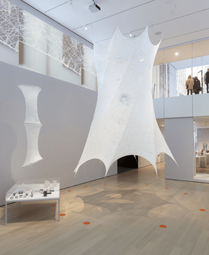 内里·奥克斯曼(neri oxman)的装置:材料生态学.