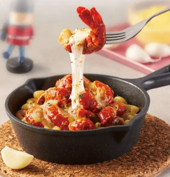 49元/份 必胜客首款不辣小龙虾「蒜香风味芝士拉丝焗小龙虾」4月