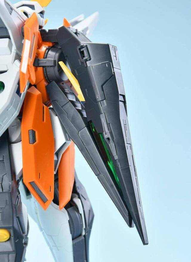 78官测:万代 MG 主天使高达_部分