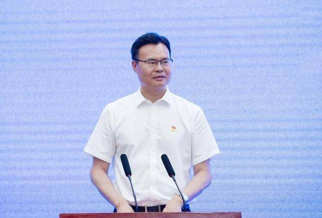 市委书记祁海龙致辞