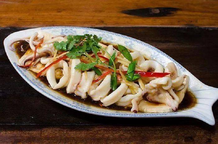 木匠海鲜饭,葱油拌面,秘制红烧肉,三文鱼海鲜炒饭等龙文餐厅龙头路21