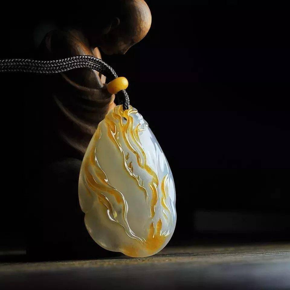 东方神韵丨翡翠为什么受人喜爱这些美好之处让人心动不已