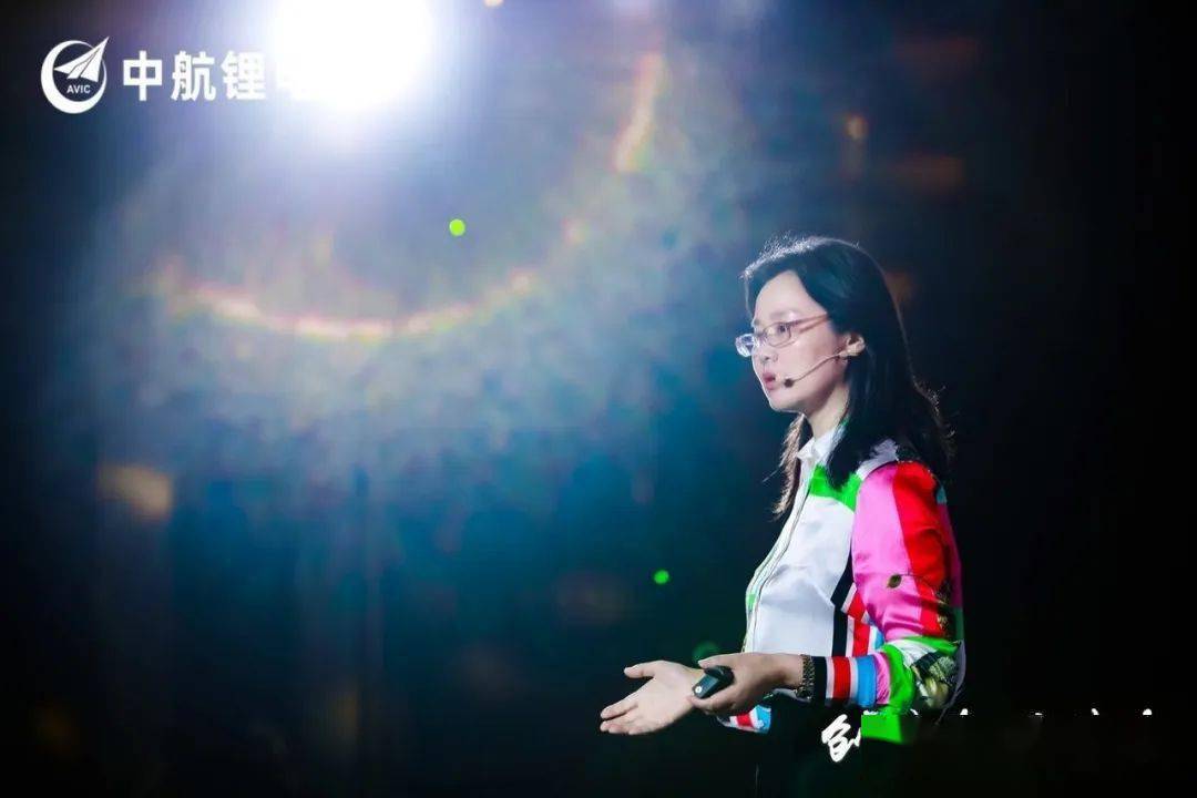 见证新征程丨中航锂电a6项目封顶仪式暨2020核心供应商大会在厦举行