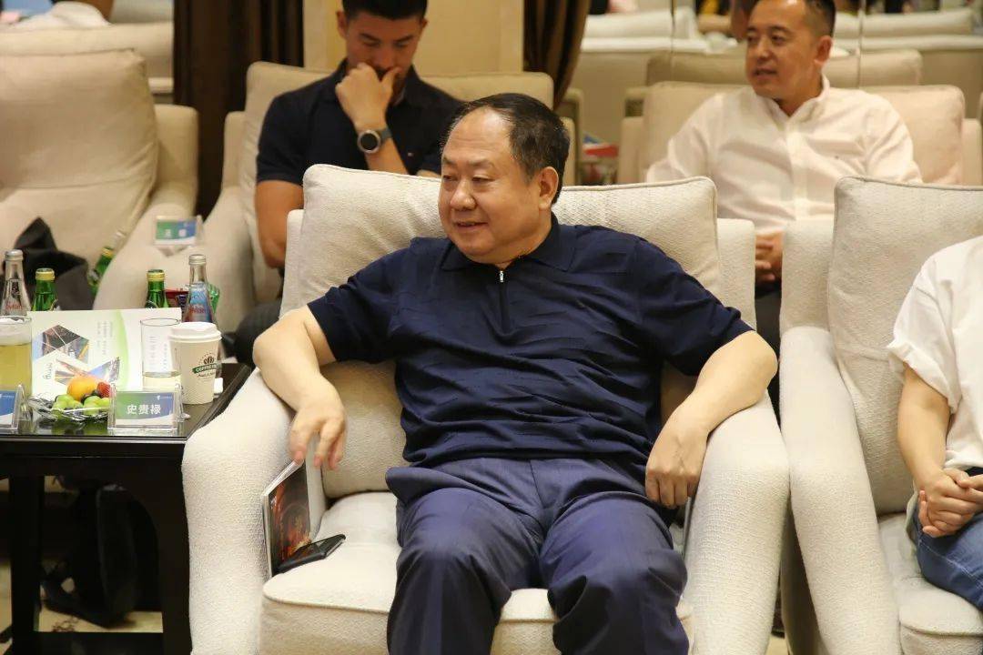 全国人大代表,陕西省贸促会会长马玉红女士