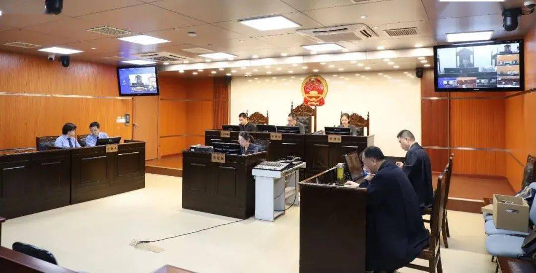 松阳县综合行政执法局原局长叶火亮贪污受贿徇私枉法案一审宣判