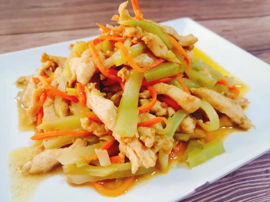 滑熘鸡丝 山药炒肉 金玉满堂 发面饼 绿豆稀饭 香蕉酥 牛 奶 返回搜