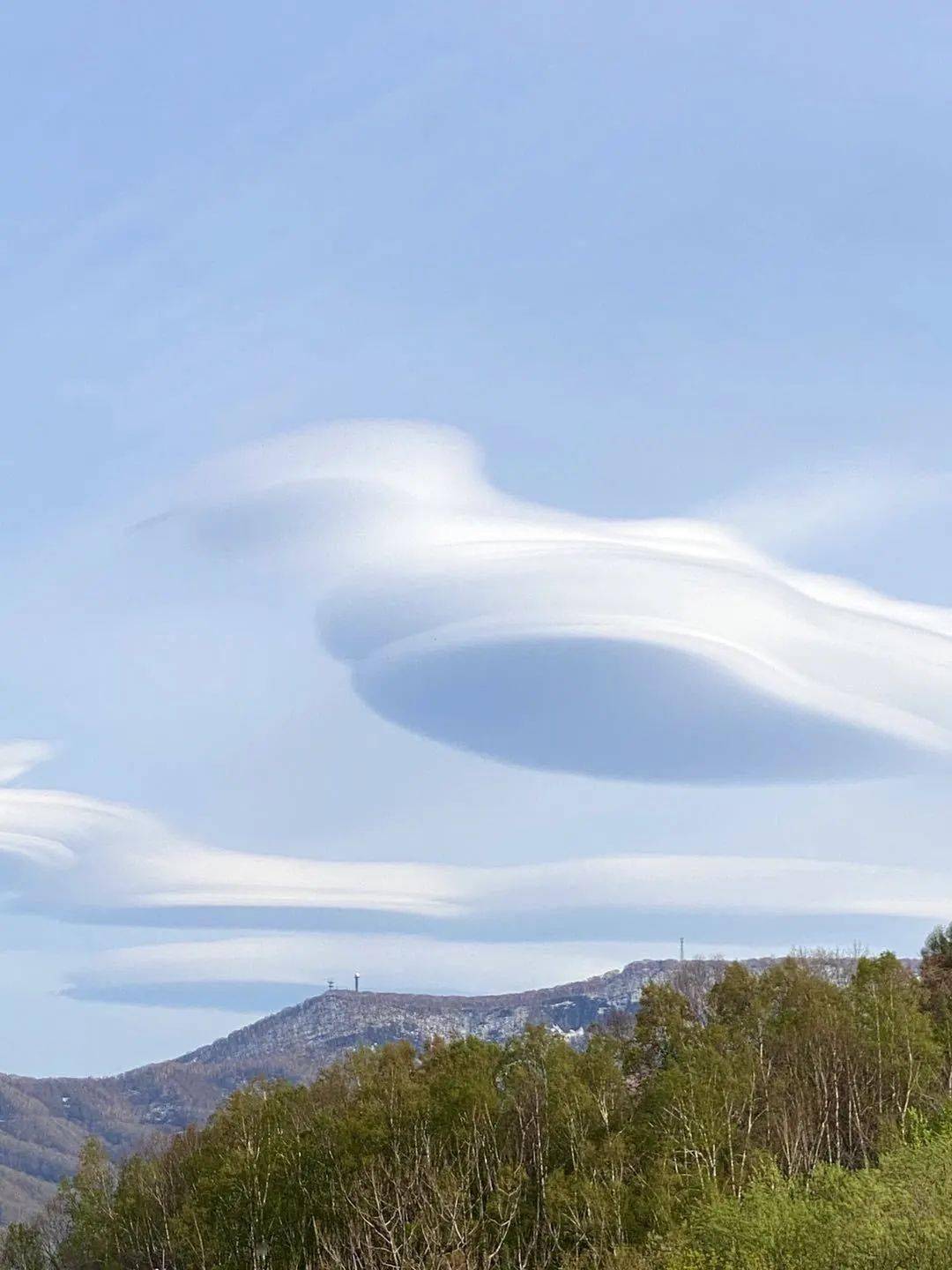 来,看看你拍的云_云朵