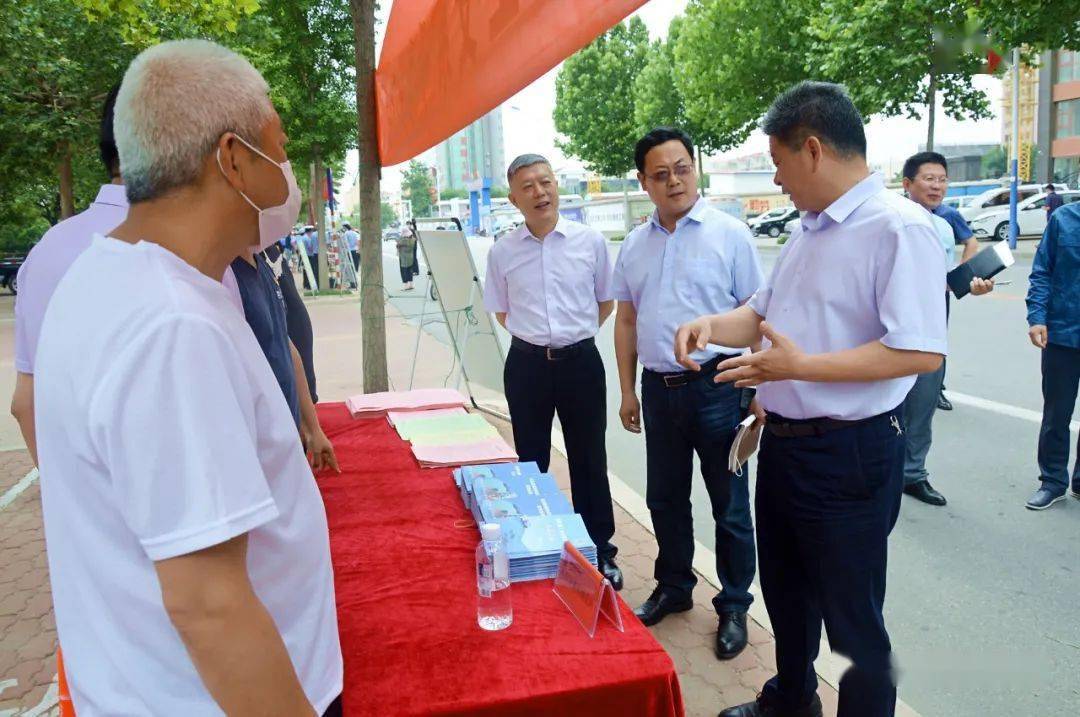 今天上午莱州科技广场的这场活动事关每个莱州人大波组图来袭