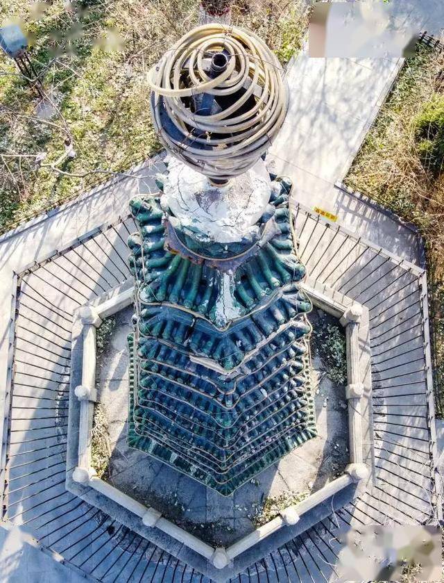 太原《红楼梦》里的四美琉璃塔竟然就在家门口的公园里