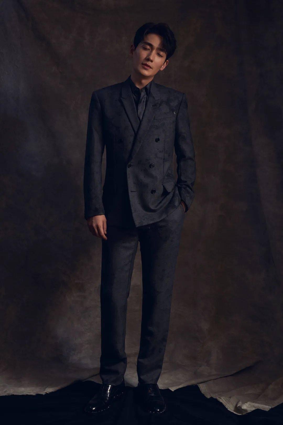 看到白敬亭的西装杀我也准备get同款了