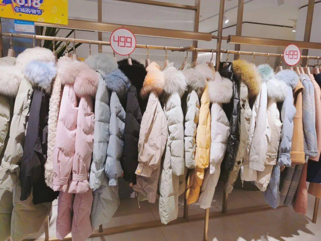 女装店铺风向标:2023年趋势洞察与开店指南