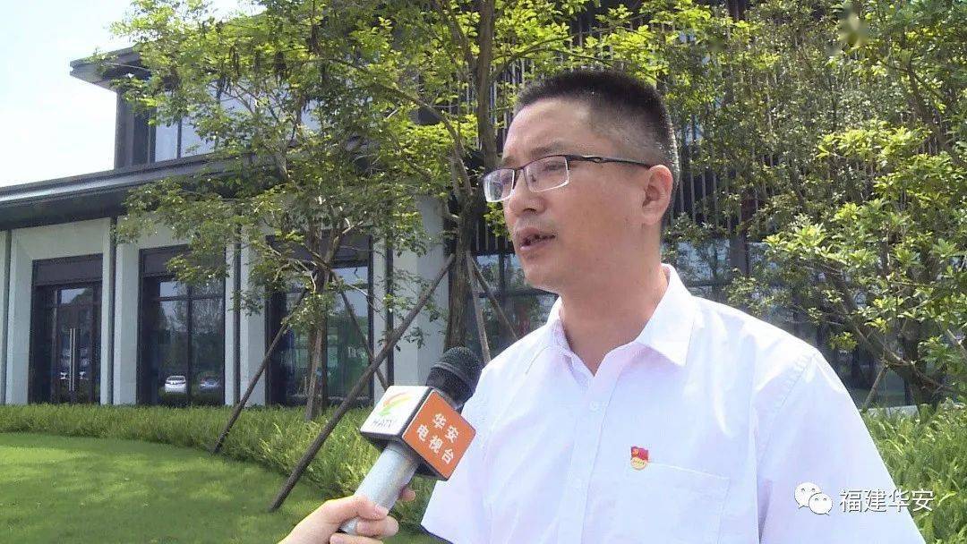 丰山镇镇长 邹圭荣下阶段我们主要通过抓长效机制促常态保洁,抓源头