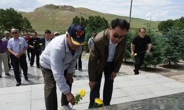 难忘部队驻地情——跟随老师长邱金凯重访化德县再进秋灵沟