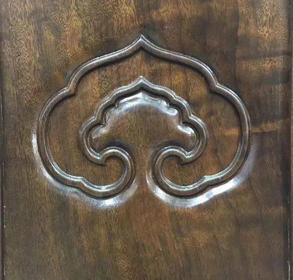 从如意纹造型发展与演变来看,其本身由多种文化视觉元素融合,衍变而来