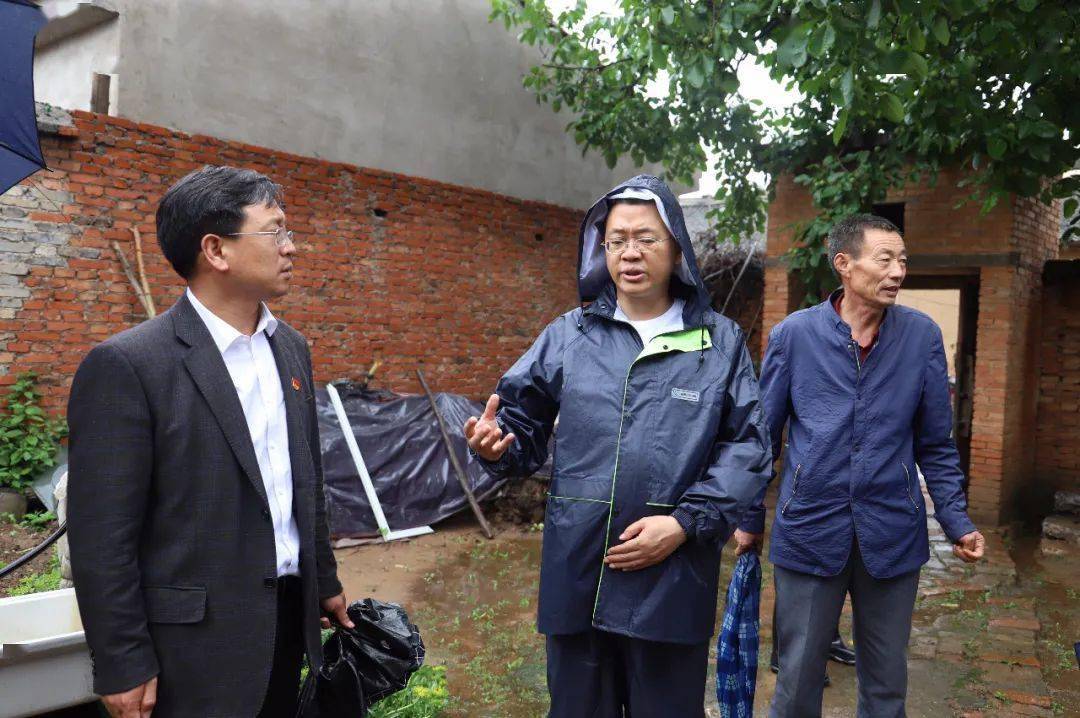 县委副书记,县长谢喜来调研防汛工作_群众