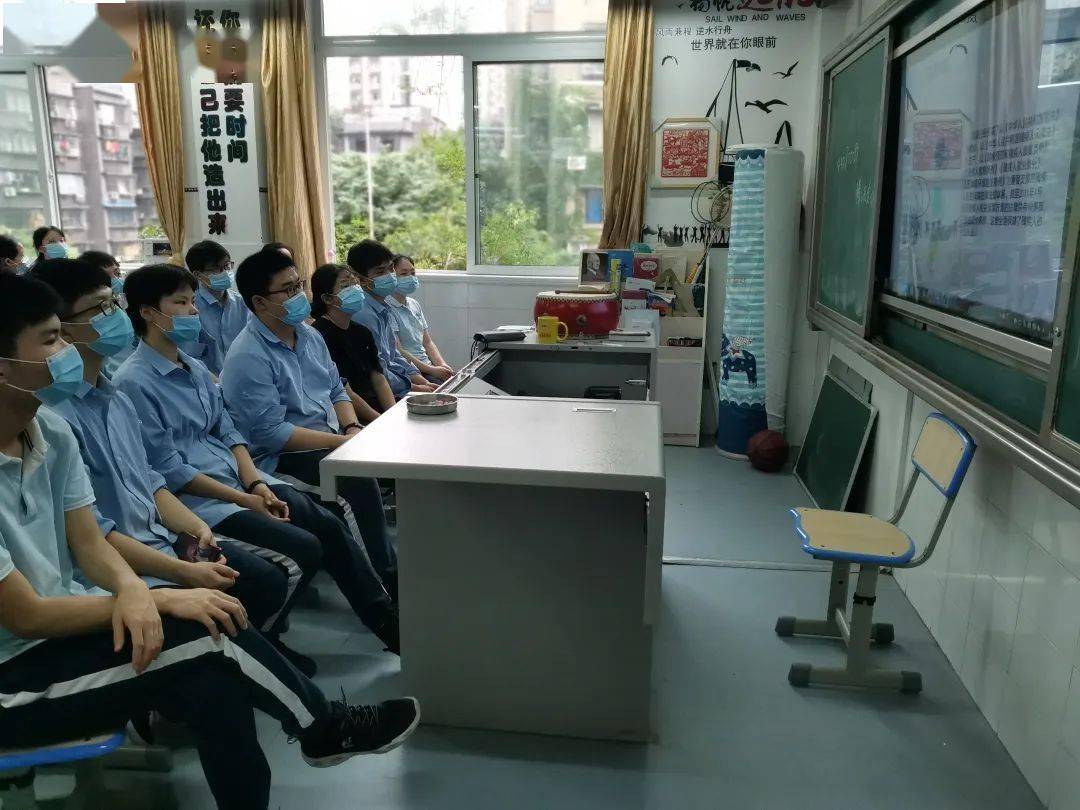 仁怀动态丨无声守望法于身旁重庆市聋哑学校线上普法活动