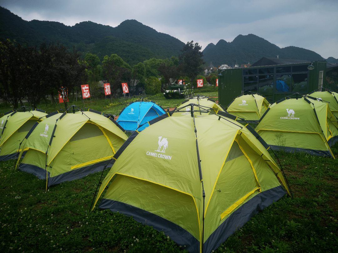 【夏令营】2020年军事特训营,给孩子一个成长改变的机会._训练