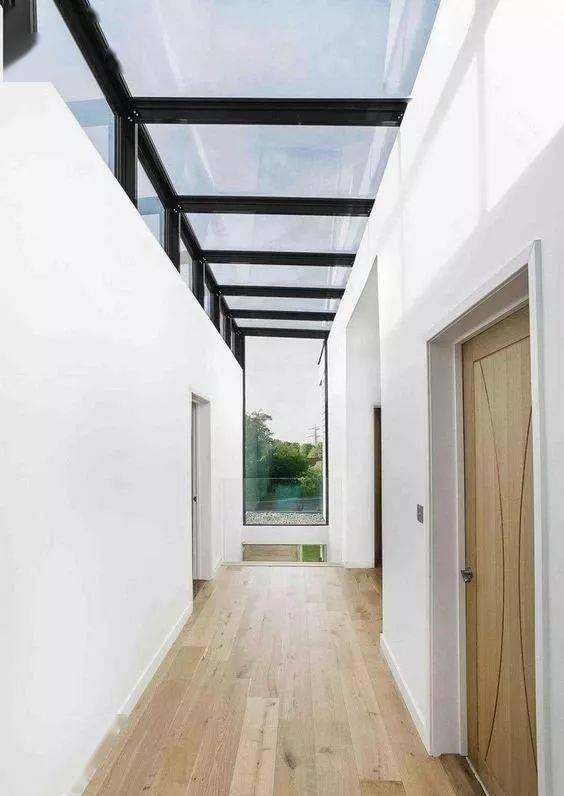 给房子设计一个天窗,抬头便是和煦晴空