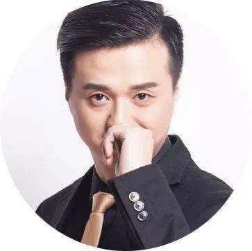 苏鹏苏鹏:《老爸的鼓励》【19:00-20:00 】节目主持人,国家一级播音员