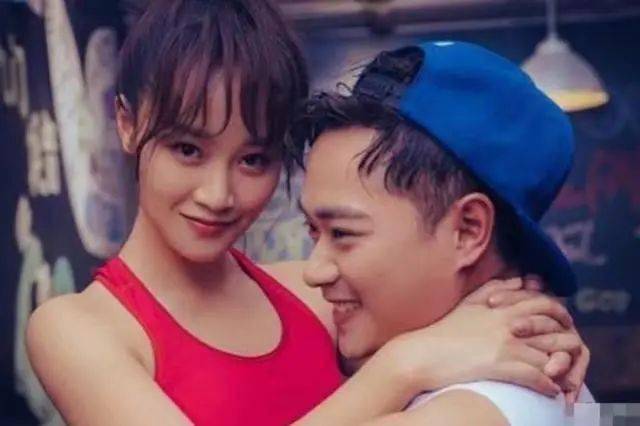 蓝盈莹方否认与李现绯闻称是误会,前任曹骏发动态有深意