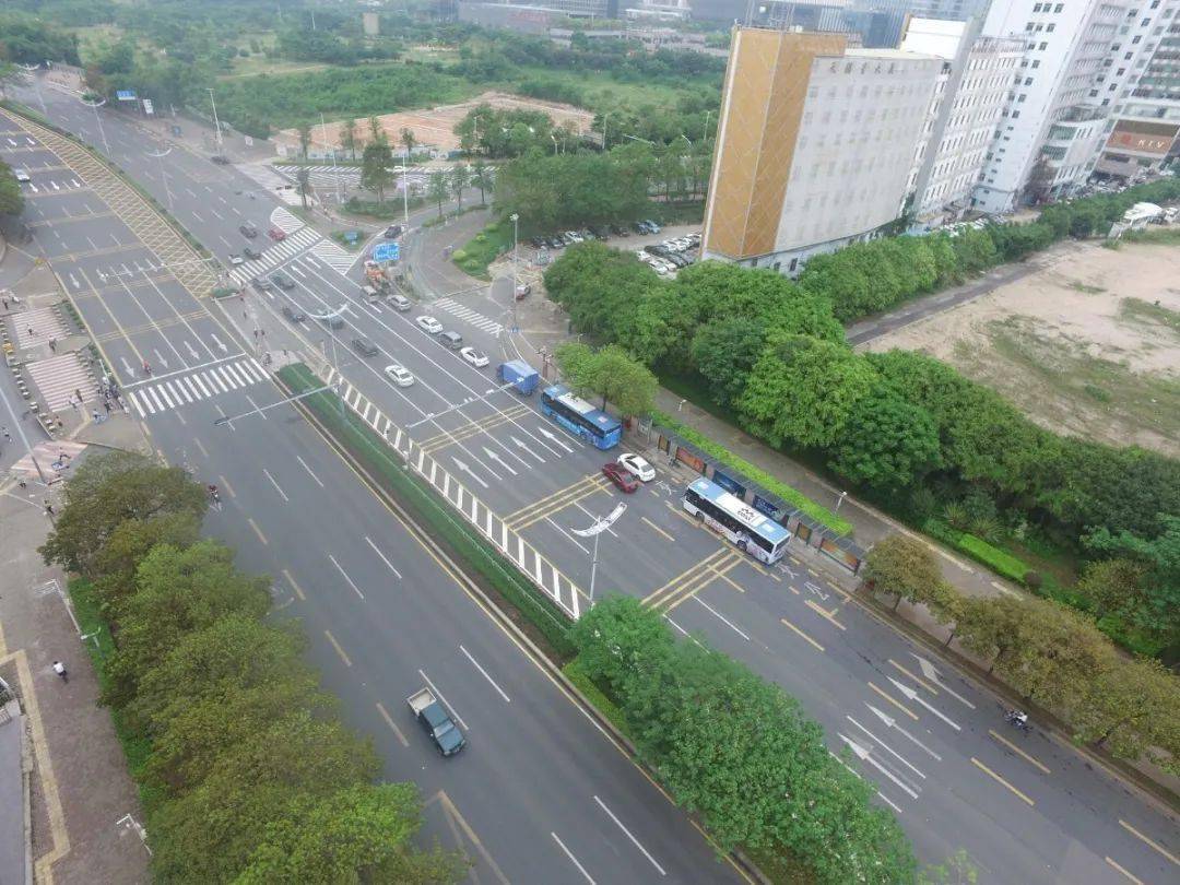 经过治理,龙华这条路真的变得不堵了……_大道