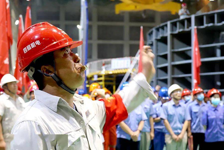 6月21日,由中国水电四局承担的"大国重器"——白鹤滩水电站左岸机电