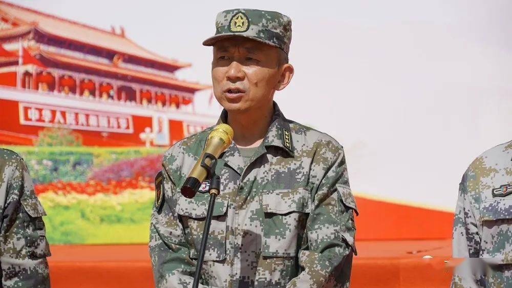 丽江军分区战备建设处处长刘嘉兴提出,希望同志们以这次点验大会为