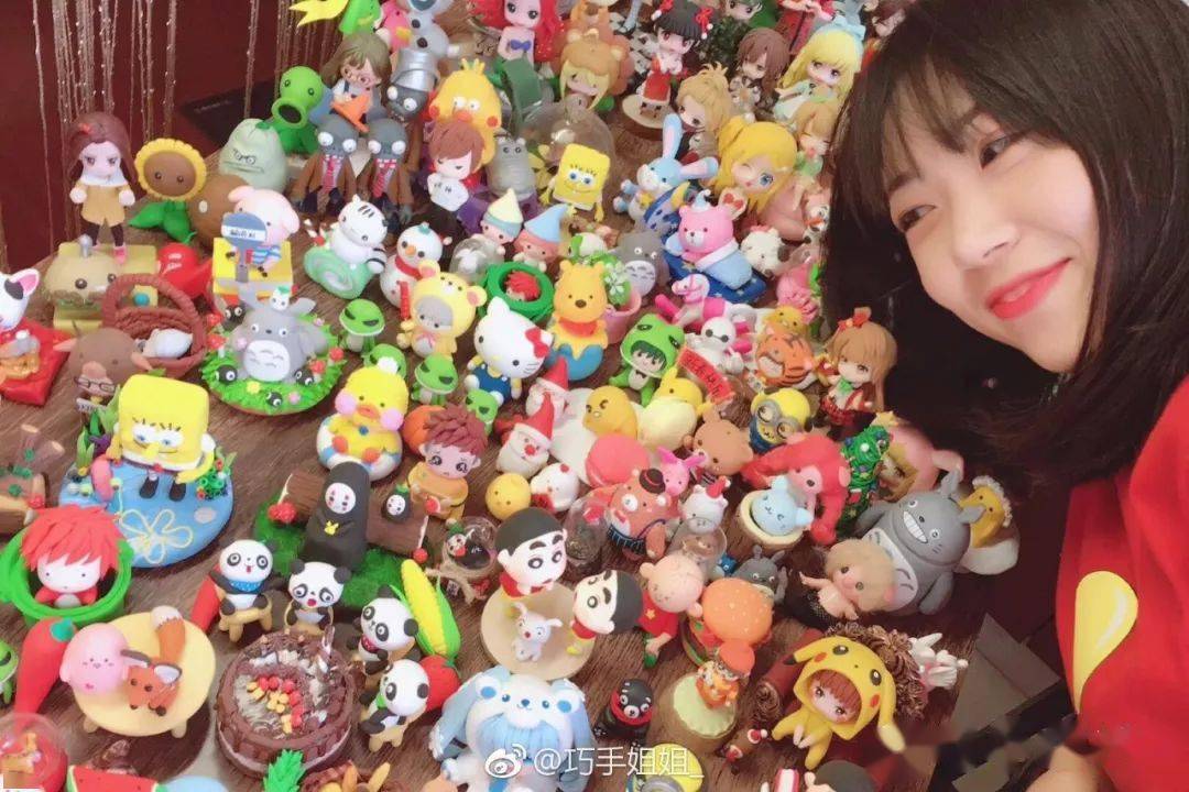 先看看她的粘土作品吧▼我今天必须给你安利一位粘土大佬——巧手姐姐