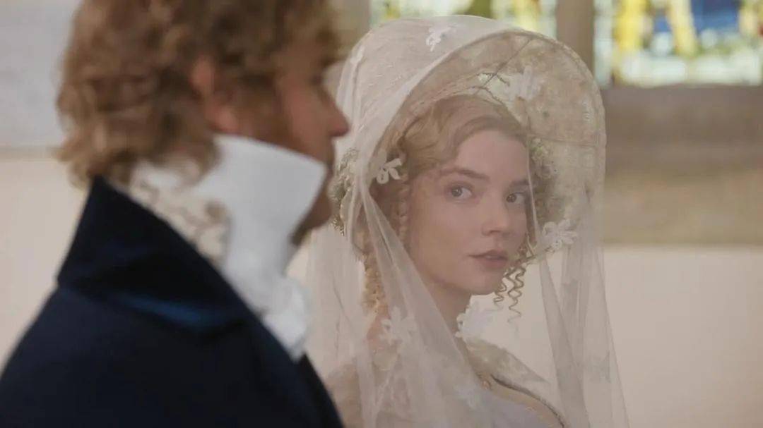 假期电影清单5部绿色复古色调浪漫与视觉兼备