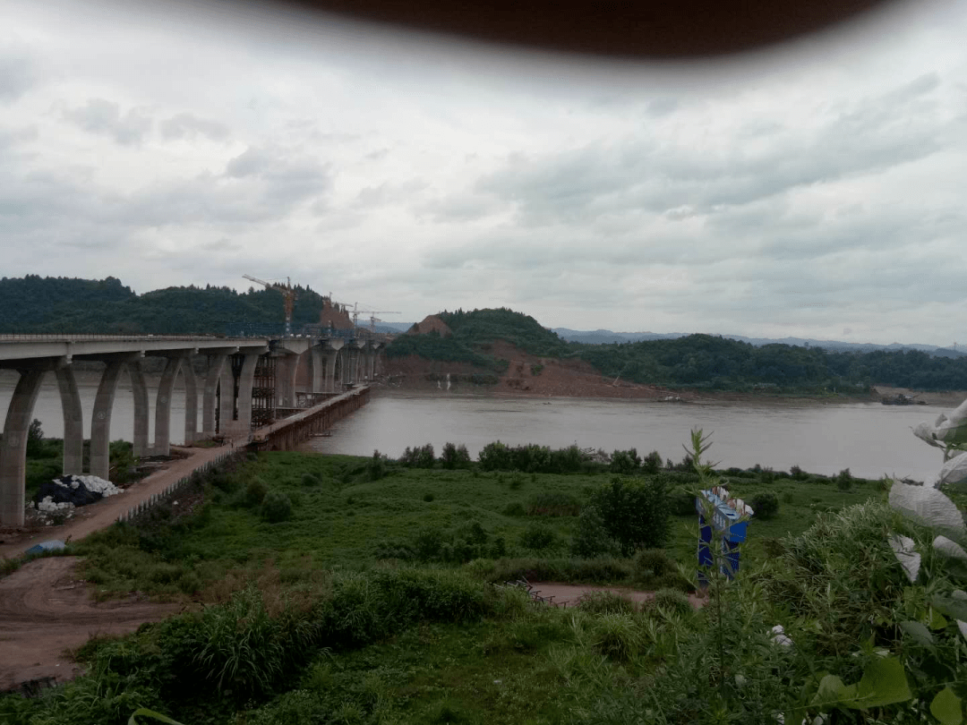 走马观花见证沅水二桥建设中