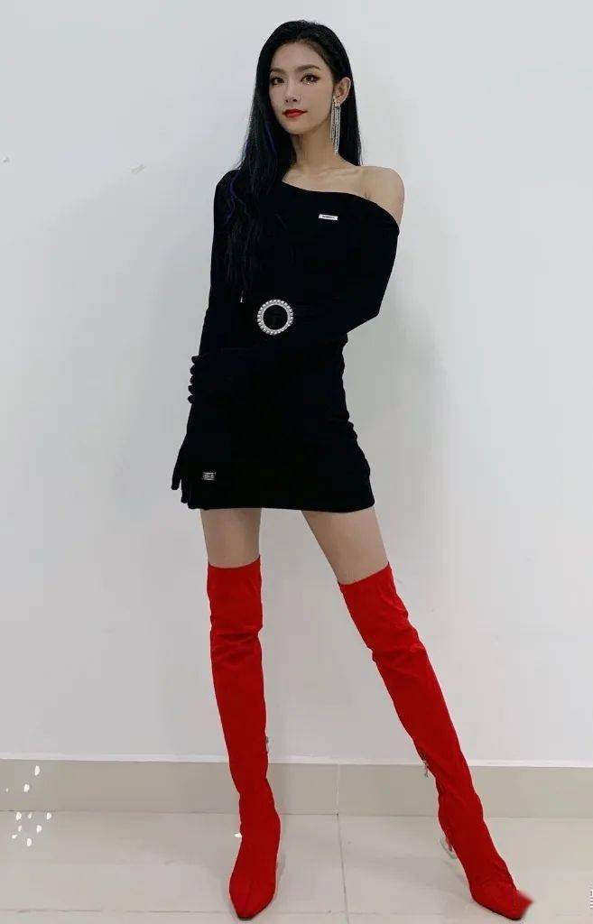 日常羡慕小姐姐们的"女团腿",每天10分钟就能get