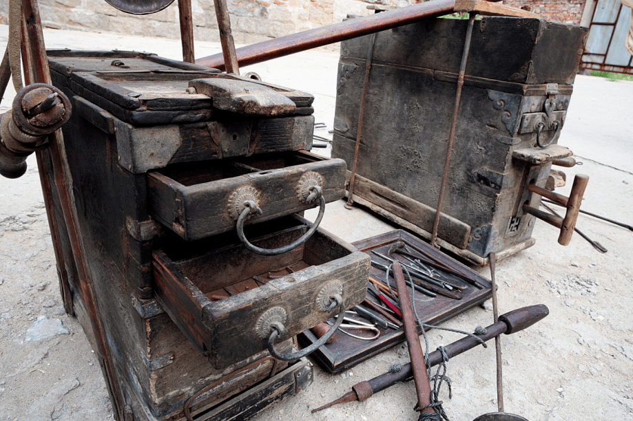 非遗传承 | 锔艺的起源_锔子