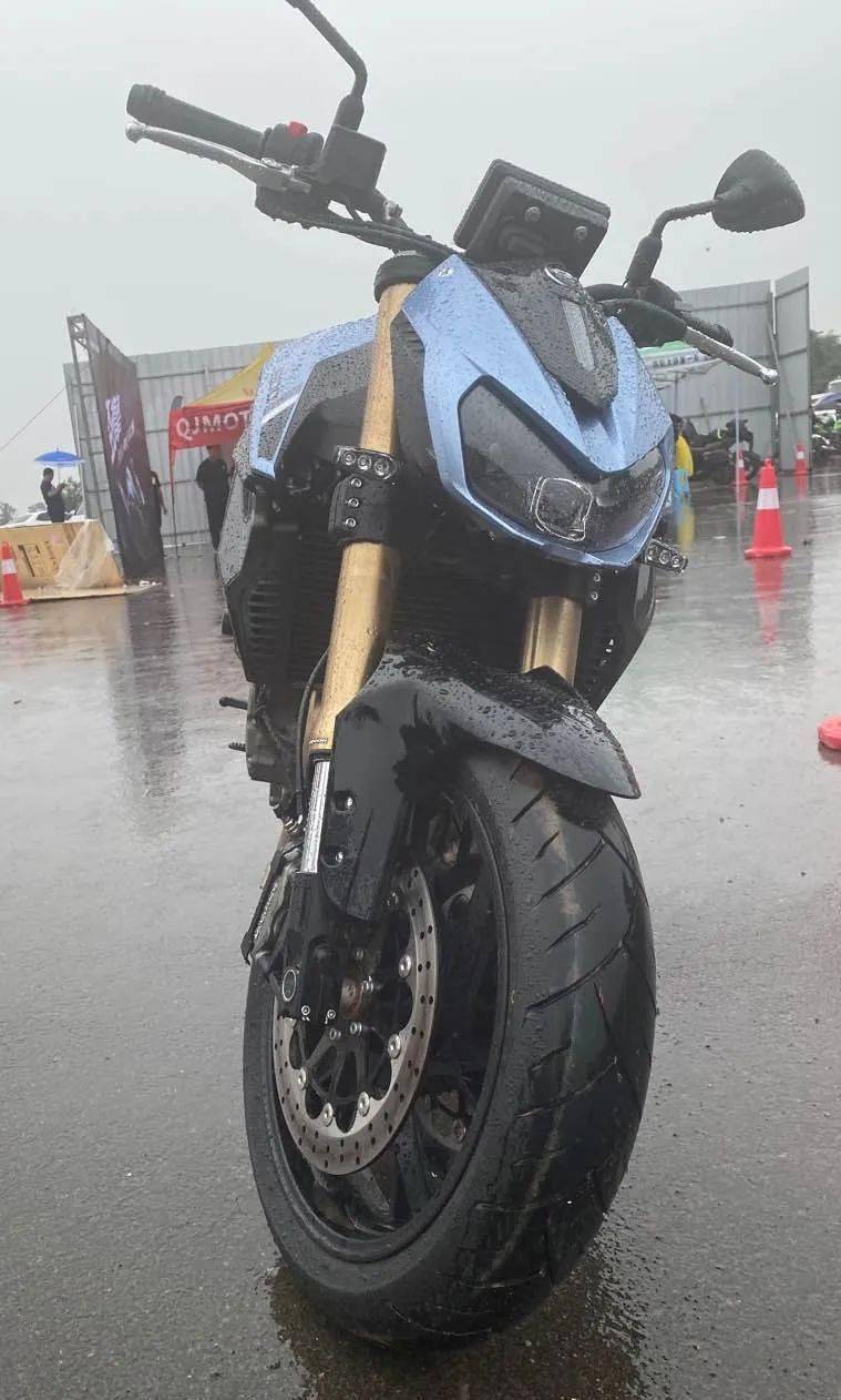 劲擎追古都洛阳风雨情出水芙蓉追600qjmotor追600十六城试驾品鉴会