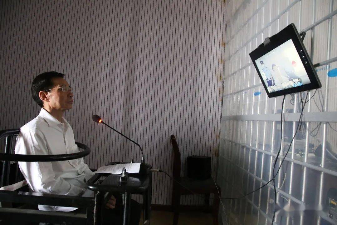 陕西省生态环境厅原厅长冯振东受贿案一审开庭