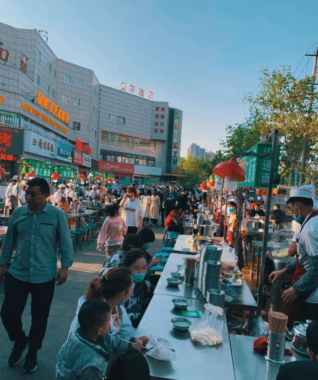 咸阳这家露天面馆必须曝光!