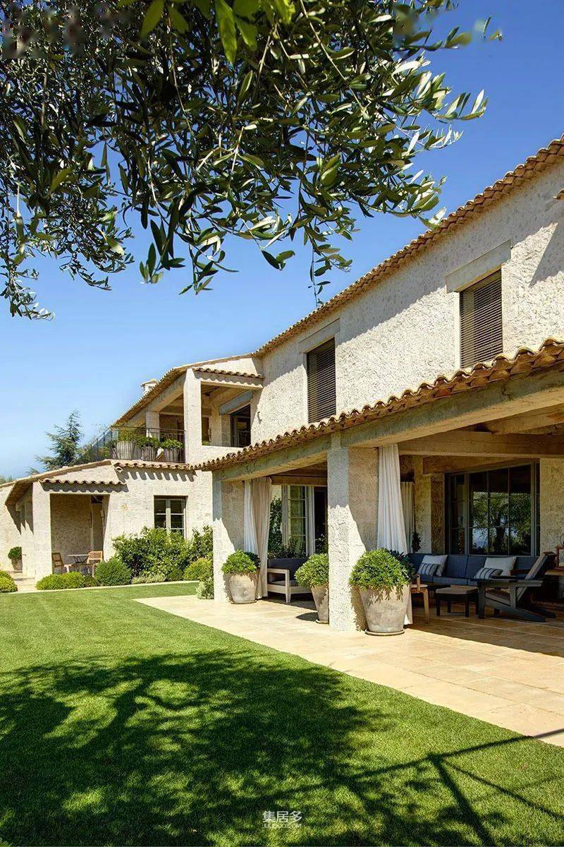 在普罗旺斯的中世纪城市圣保罗德旺斯附近的豪华别墅