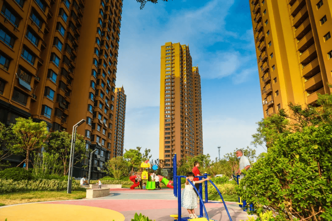 菏泽一品质大盘年中大促,玩大了!实景现房 名校_名城