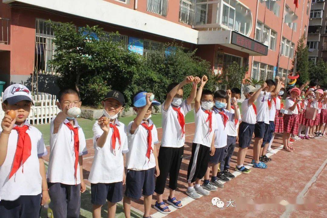 兴文小学"粽香传情爱国抒情"端午节活动