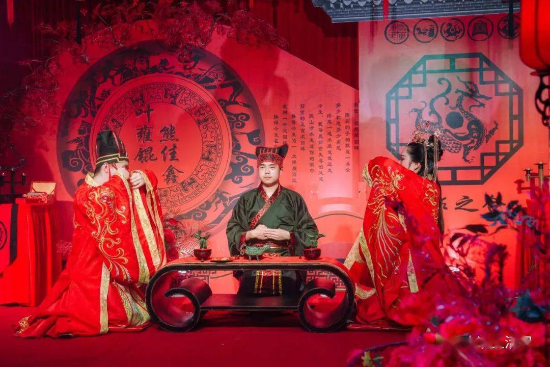 传统文化的回归汉代周制婚礼再现大冶市叶家坝