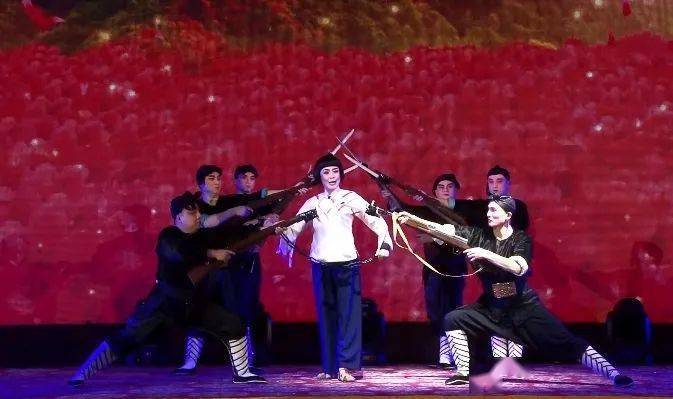 想说经典现代戏杜鹃山带给我们的启示人物应该这样塑造